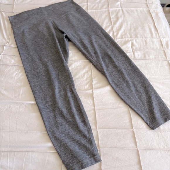 Lululemon Wunder Under High-Rise Leggings | Gray | Size 12 - Picture 2 of 4
